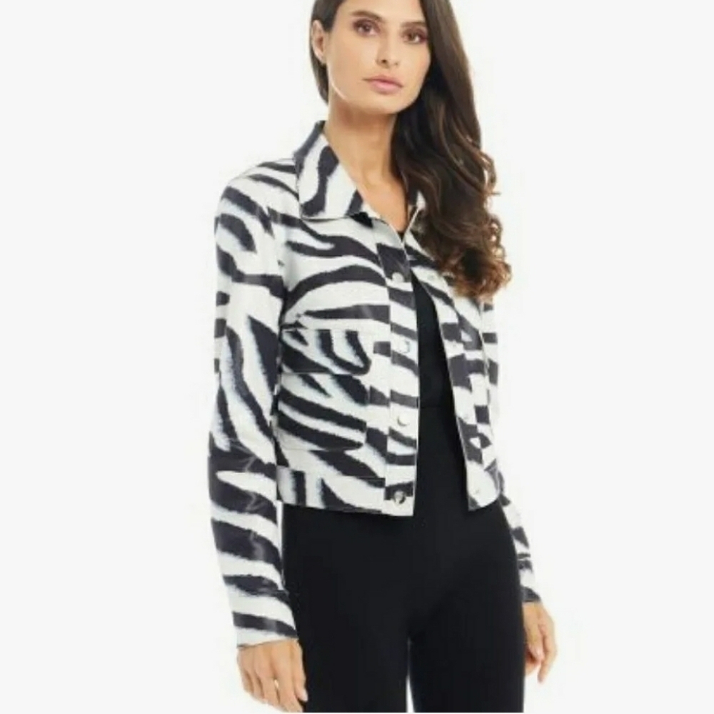 Adore Black and White Zebra Cropped Jacket , Size L